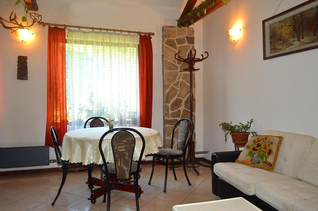 Holiday Home Tanevi Tryavna Dış mekan fotoğraf